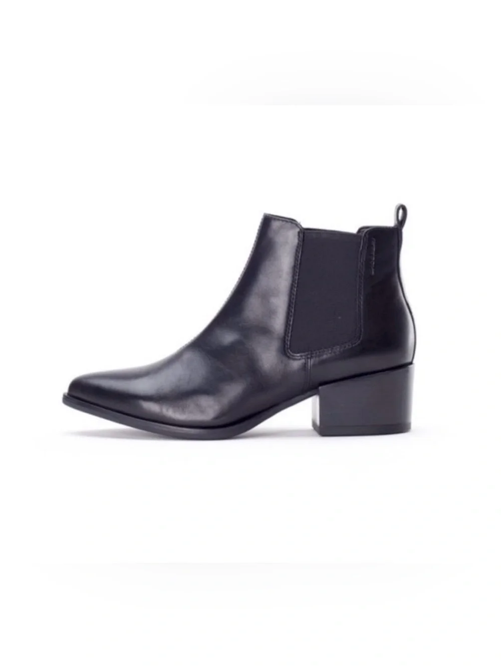Vagabond Black Leather Marja Chelsea Boots